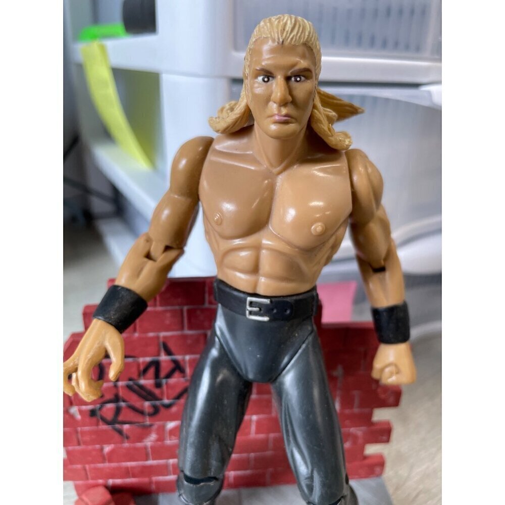 Jakks Pacific Triple H Action Figure 1998 WWF Attitude Era DX Base‎ Black Pants